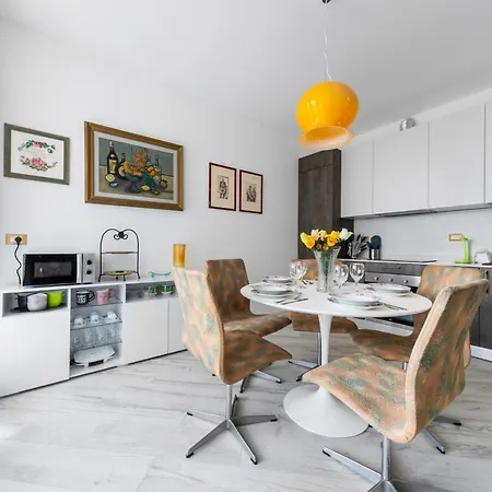 Ur-Nest Donato Creti Apartment Bologna Exterior photo